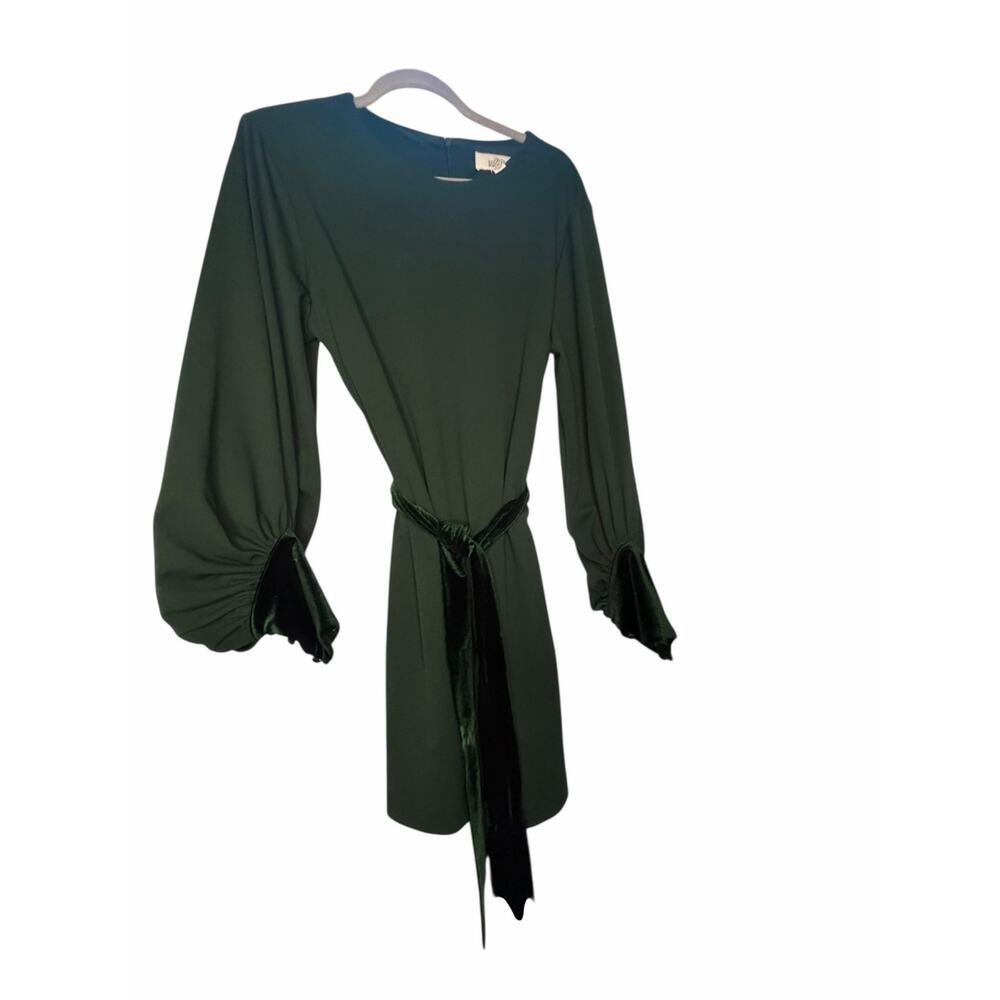 Belle Badgley Mischka Green Dress with Velvet Cuffs and Belt - Size 12 - Picture 6 of 14